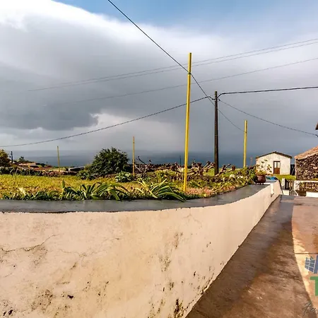 Casa Do Tio Jose * Doze Ribeiras